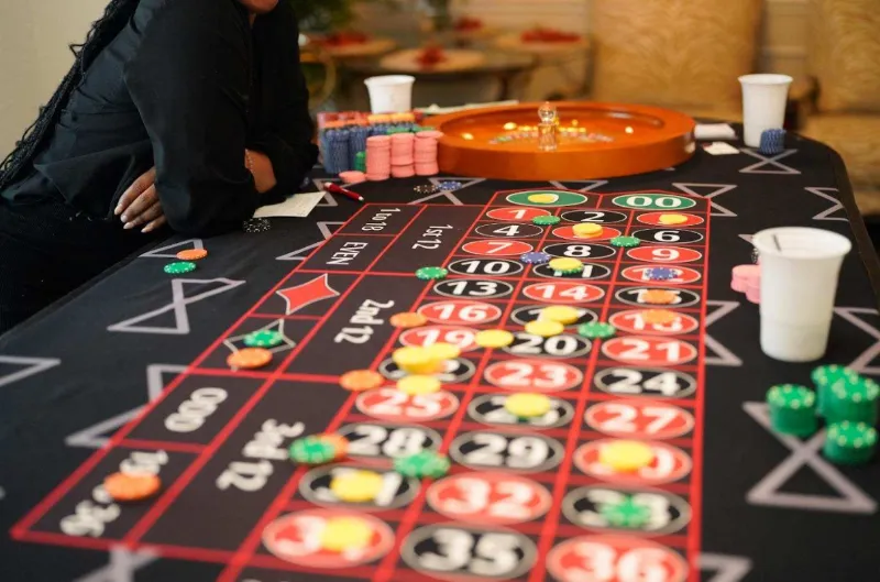 Roulette Table Rentals image