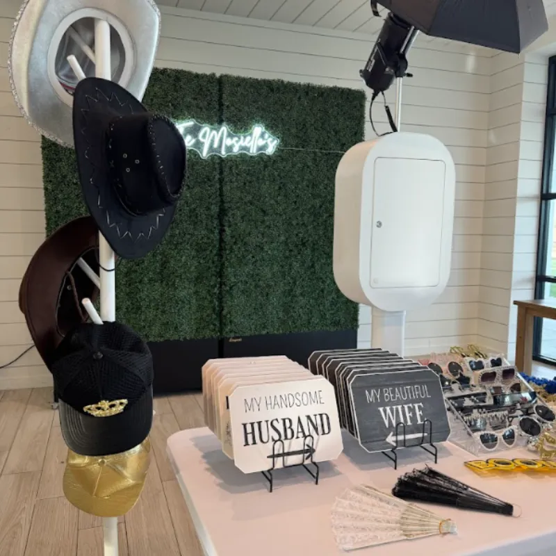 DSLR Booth image